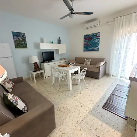 Kalos Apartament *